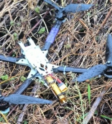 На Запорожском направлении пограничники приземлили два вражеских FPV-дрона