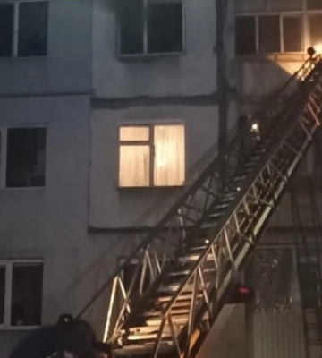 На Полтавщині під час пожежі в багатоповерхівці евакуювали майже два десятки людей