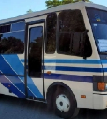 На Одещині жінка на ходу випала з маршрутного таксі