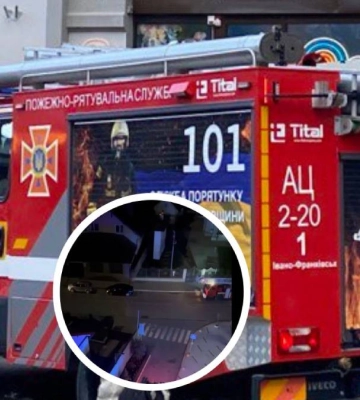 В Івано-Франківську спалахнула пожежа в багатоповерхівці: рятувальники евакуювали 10 осіб