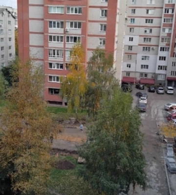 У Луцьку мешканці сусідніх ОСББ не можуть поділити двір 