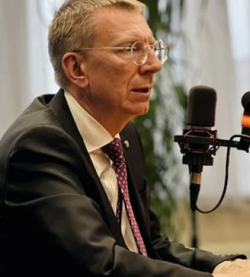Президент Латвії виступив за обмеження імпорту російського зерна до ЄС