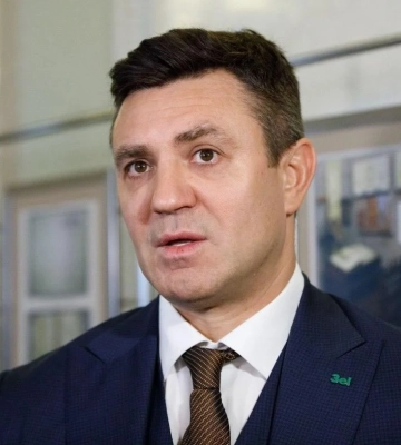 Неизвестные совершили нападение на скандального нардепа Николая Тищенко