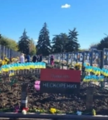 На Миколаївщині відкрили алею пам&#039;яті захисникам України