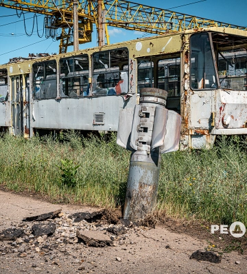 Терехов розповів, скільки транспорту та доріг знищили в Харкові