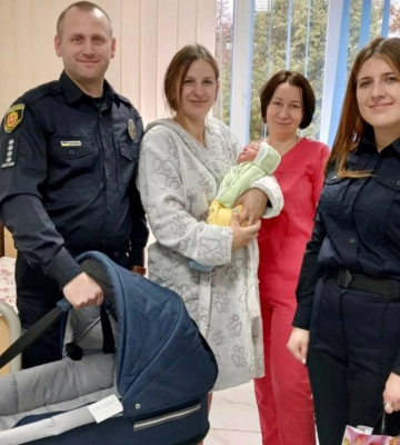 У сім`ї військовослужбовця на Рівненщині народився справжній богатир