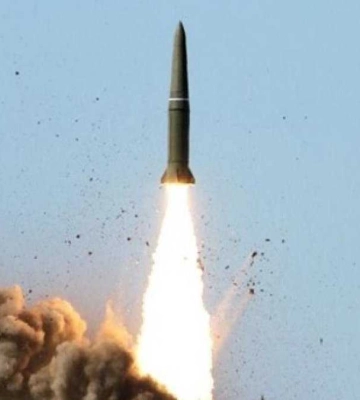 Росіяни завдали ракетного удару по судноремонтному заводу на Одещині: постраждало двоє людей