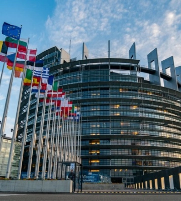 Європарламент підтримав €50 млрд допомоги Україні на 4 роки