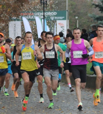 І Krayna Uzhhorod half marathon об’єднав близько 400 бігунів