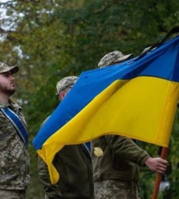 В Ужгороді сьогодні, 30 жовтня, попрощалися із 34-річним солдатом Віталієм Куцаєвим