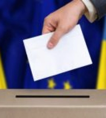 Вибори під час війни: українці визначились – проводити чи ні