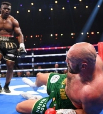 Президент WBC: Нганну заслуговує на включення у рейтинг