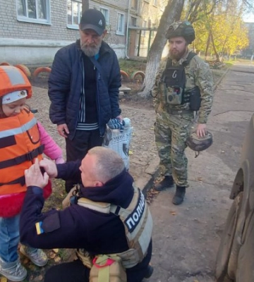 На Харківщині евакуювали 12 дітей