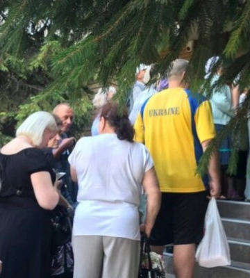 Частина пенсіонерів зможуть отримати чималу доплату: що для цього потрібно та як оформити