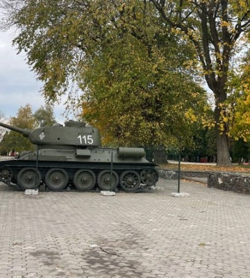Міська рада Тернополя не змогла продати на аукціоні танк Т-34