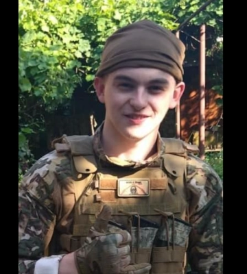 У гірській Тухлі назавжди попрощалися з 21-річним снайпером Михайлом Матіївим
