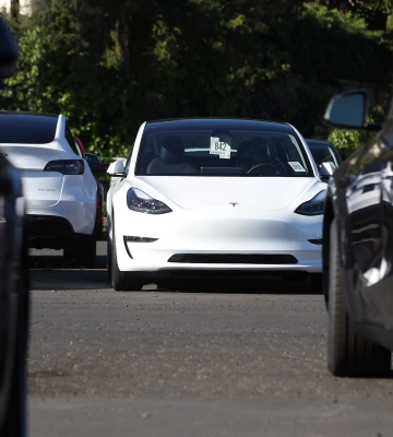 Tesla выиграла первый суд по делу о смертельной аварии с автопилотом