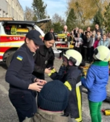 Куснищанським дітлахам розповіли про роботу рятувальників