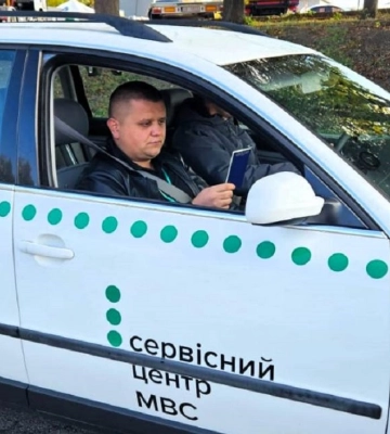 Житель Ровенской области пытался сдать экзамен по вождению вместо соседа