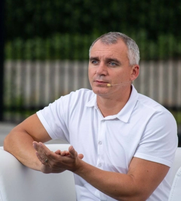 Після зустрічі з Зеленським мер Миколаєва обговорив проблему «військового» ПДФО з міністром фінансів