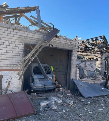Утром россияне ударили по Никополю. Там погибли и пострадали люди