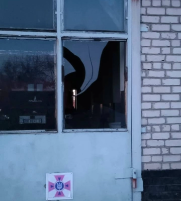 Російські загарбники обстріляли пожежну частину на Харківщині