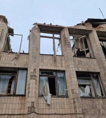 На Сумщині внаслідок обстрілів пошкоджено два домоволодіння, приміщення магазину, будинку культури та ЛЕП