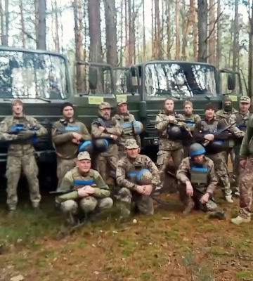 Понад 20 захисників з Дніпра нагороджені орденами та медалями: указ президента Володимира Зеленського