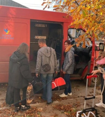 На Херсонщині у примусовий спосіб вже евакуйовано 287 дітей із сімʼями, – ОВА