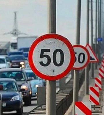 В Киеве начали действовать ограничения скорости на зимний период