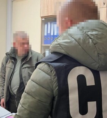 Перевіряли факти незаконного виїзду депутатів на відпочинок за кордон. Що відомо про обшуки в мера Ужгорода