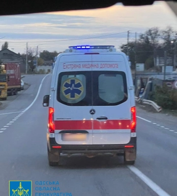 На Одещині злочинне угруповання доставляло ухилянтів до кордону на каретах швидкої допомоги