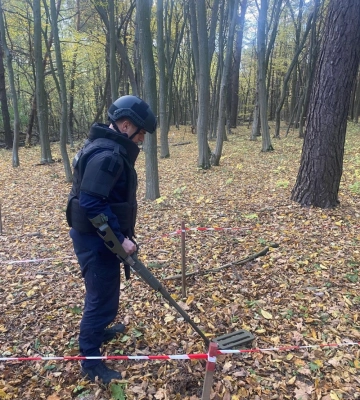 Рівненські сапери знешкодили два боєприпаси часів Другої світової війни
