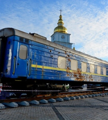 У Києві виставили розстріляний в Ірпені вагон
