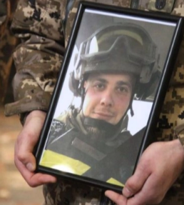 Будучи смертельно пораненим, врятував життя екіпажу машини: історія 29-річного Героя України з Луцького району