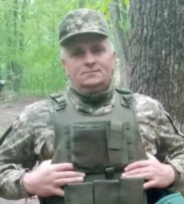 Ще одного захисника з Рівненщини зустрінуть сьогодні «живим коридором»