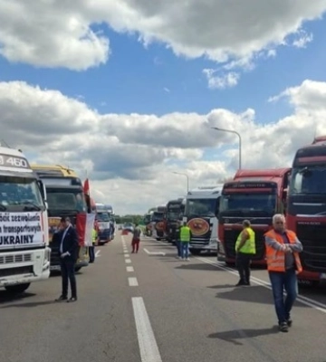 Україна планує зустріч з польською стороною для уникнення блокування руху на кордоні - Демченко