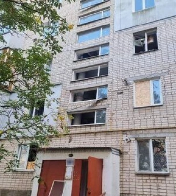 В результате российского обстрела Очакова повреждены семь многоэтажек. ФОТОрепортаж