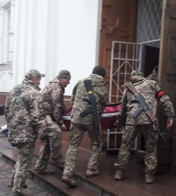 У Полтаві простилися з військовим Констянтином Силантьєвим, який поліг на Донеччині під час артилерійського обстрілу
