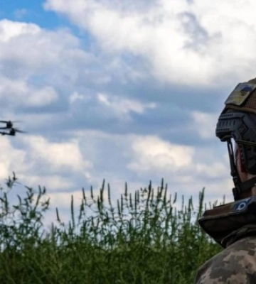 На Херсонщині прикордонники знищили машину окупантів (ВІДЕО)