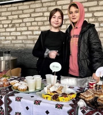 У ліцеї на Волині зібрали 177 тисяч для ЗСУ на благодійному ярмарку 