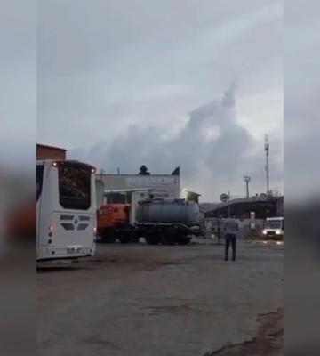 В Керчи прозвучали взрывы на судостроительном заводе (видео)