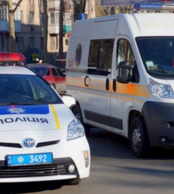 Львівські патрульні допомогли хворій дитині добратися до лікарні (ВІДЕО)