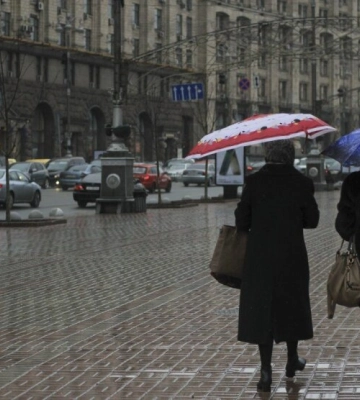 Українців попередили про підвищення рівня води у річках через сильні дощі на вихідні