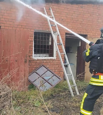Внаслідок обстрілів на Херсонщині 2 загиблих, на Харківщині чоловік підірвався на вибуховому пристрої: ситуація у регіонах