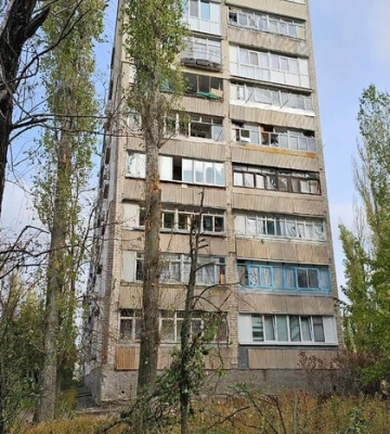 Внаслідок обстрілів на Херсонщині 2 загиблих, на Харківщині чоловік підірвався на вибуховому пристрої: ситуація у регіонах