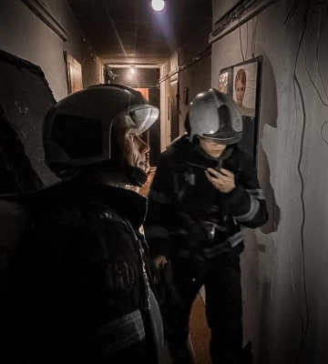 У Дніпровському районі ліквідували пожежу на 15 поверсі житлового будинку (ФОТО)