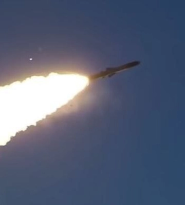 Над Дніпропетровщиною збили ворожу ракету Х-59