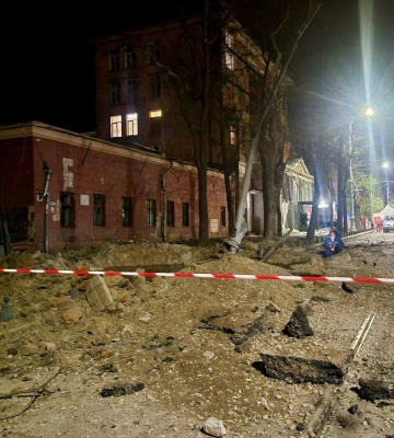 Шість ракет і 22 ударних БпЛА налетіли вночі на Одесу і Херсон