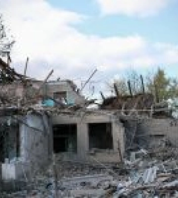 В неділю росіяни випустили по сільській школі на Херсонщині керовану авіабомбу